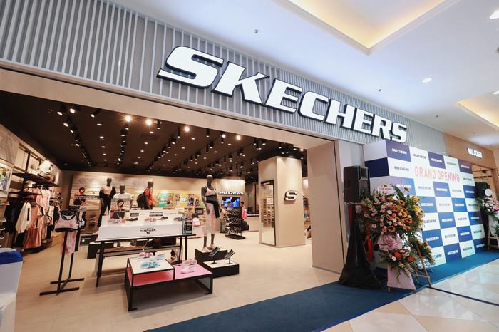 Phan Văn Đức tham dự lễ ra mắt của thương hiệu Skechers tại Hà Nội