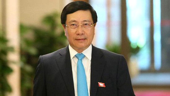 Phó Thủ tướng Phạm Bình Minh thông tin việc xác định danh tính người Việt vụ 39 người chết trong container