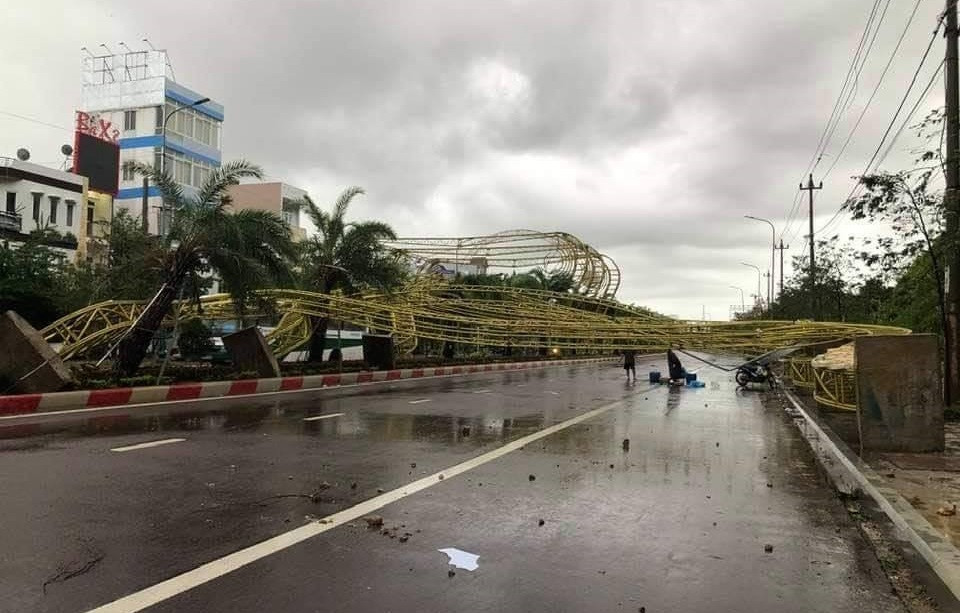Bão số 5 gây thiệt hại nhiều nơi ở Bình Định