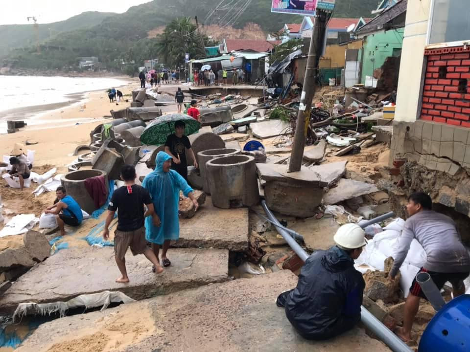 Bão số 5 gây thiệt hại nhiều nơi ở Bình Định