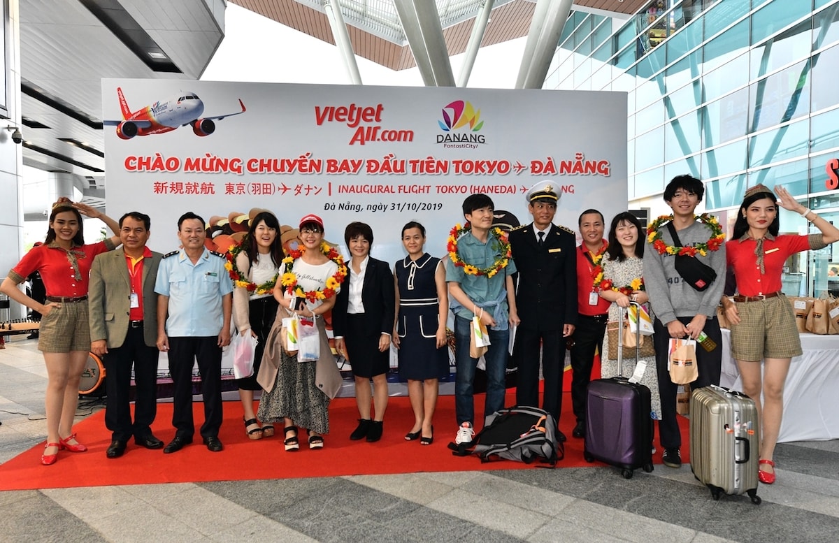 Vietjet khai trương đường bay thẳng đầu tiên đến sân bay trung tâm Haneda của Tokyo