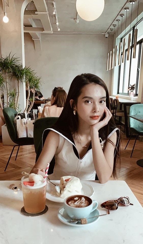 nữ chính MV tự tâm 1