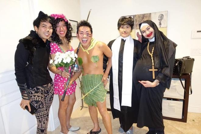 Halloween của sao Việt hải ngoại: Ông xã Hoài Phương giả gái - Việt Hương hóa tiên hắc ám sexy  8