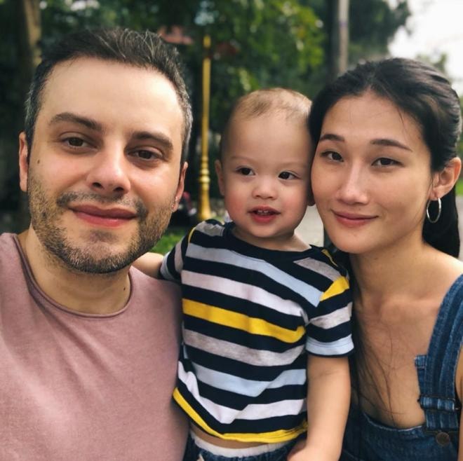 Kha Mỹ Vân: 'Không đi show thường xuyên nhưng vẫn ăn no mặc ấm và đi du lịch đều đều' 0
