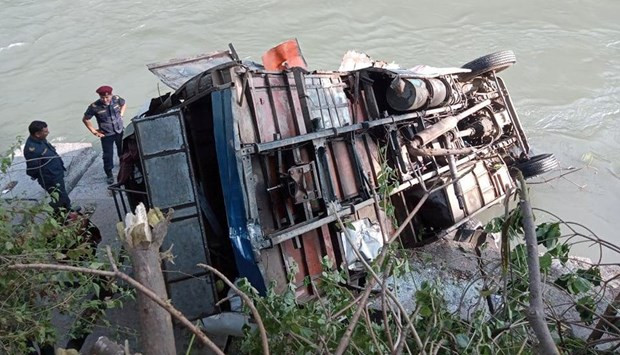 Tin vắn thế giới ngày 4/11: Xe bus lao xuống sông ở Nepal, hàng chục người thương vong