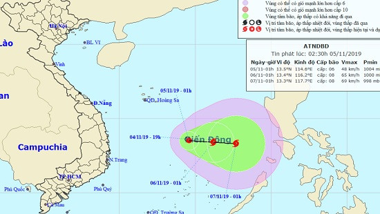 Áp thấp nhiệt đới hướng vào Biển Đông có khả năng mạnh lên thành bão 