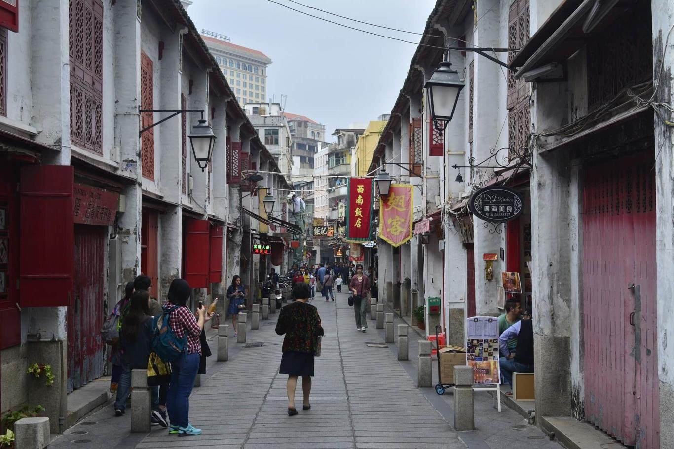 Thỏa sức mua sắm tại những “thiên đường” này ở Macao, Trung Quốc