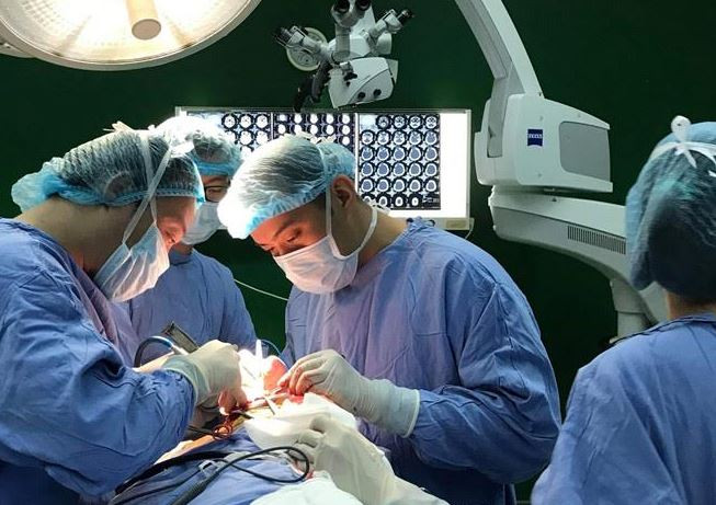 Bệnh viện Đà Nẵng bóc thành công khối u xương ác tính 