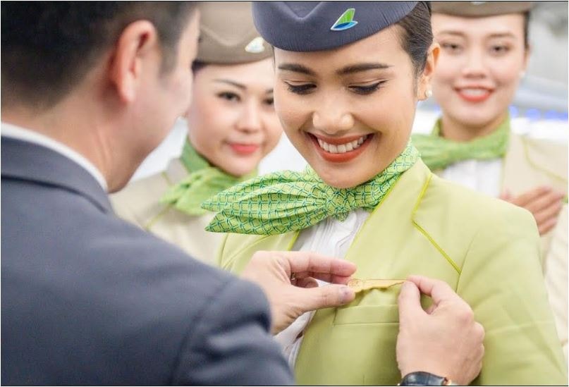 Hành trình chạm tới huy hiệu cánh bay (Kì I): Niềm tự hào của riêng tiếp viên hàng không Bamboo Airways