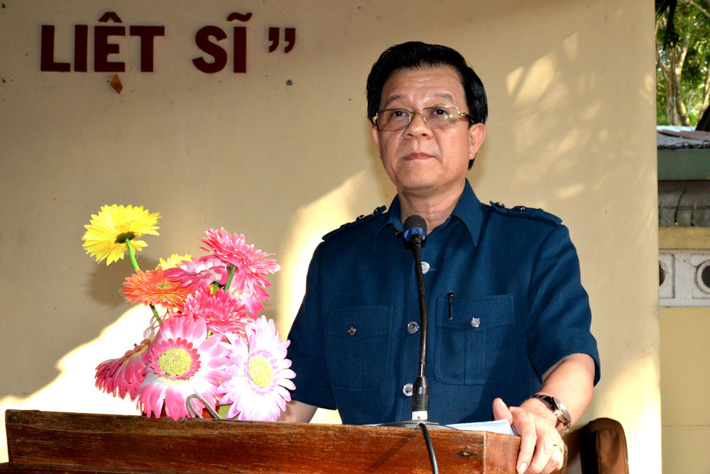 Ủy viên BCH TW Đảng, Phó Chánh án TANDTC Lê Hồng Quang dự Ngày hội Đại đoàn kết tại Tiền Giang