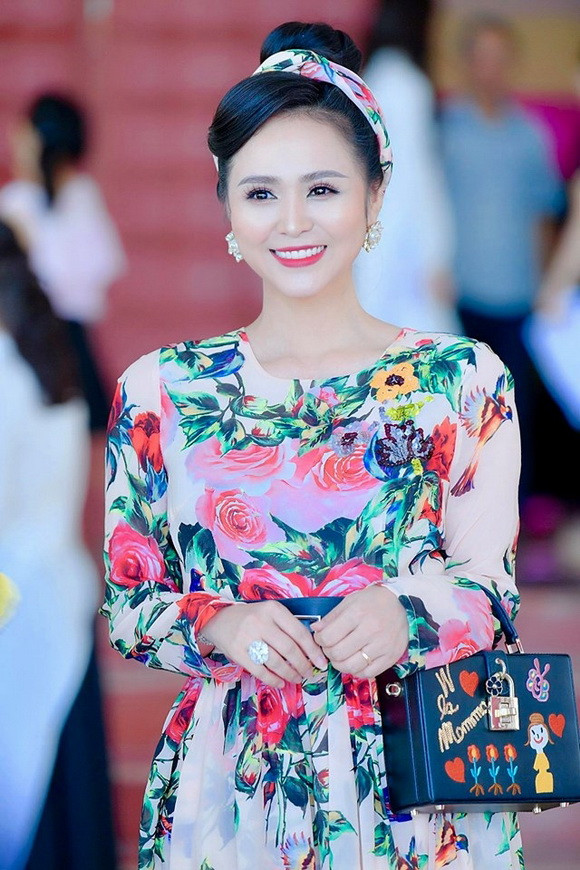 bui-thanh-huong-1811-7-ngoisao.vn-w580-h870 0
