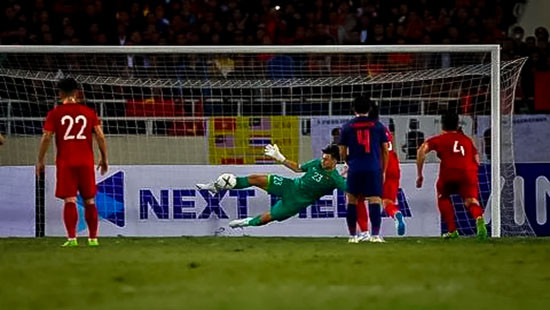 Việt Nam nguy cơ mất ngôi đầu bảng ở lượt đấu tiếp theo