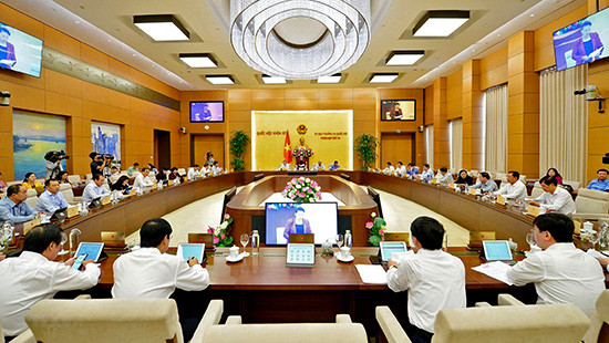Phiên họp thứ 39 UBTVQH: Quyết định việc sắp xếp các đơn vị hành chính của 8 tỉnh