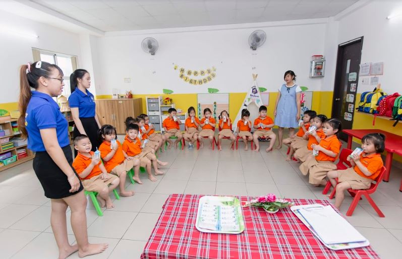 Sữa học đường TP. Hồ Chí Minh đã bắt đầu “vào nhịp” chỉ sau 2 tuần triển khai
