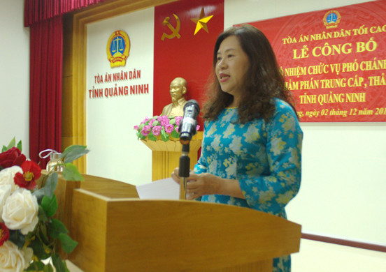 Trao quyết định bổ nhiệm Phó Chánh án TAND tỉnh Quảng Ninh