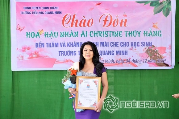 christine-thuy-hang-612-4-ngoisao.vn-w580-h386 8