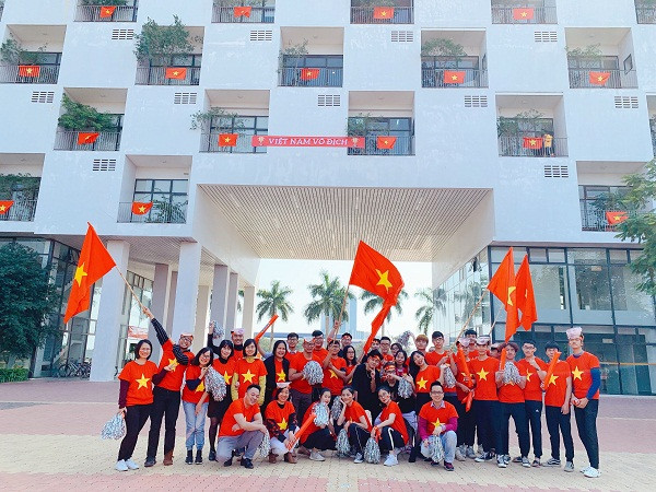 Trận chung kết Việt Nam – Indonesia: Nhiều trường ĐH tổ chức cho sinh viên xem