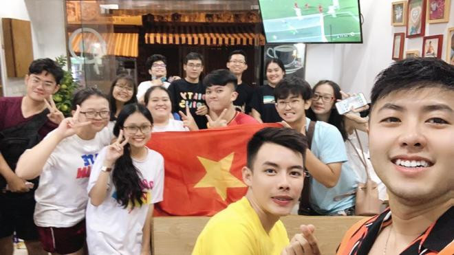 sao Việt ăn mừng Việt Nam đạt huy chương vàng 8