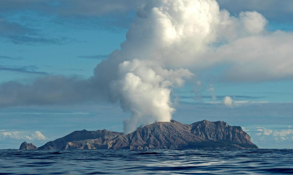 Tin vắn thế giới ngày 12/12: Cứu hộ chưa thể tiếp cận đảo núi lửa New Zealand