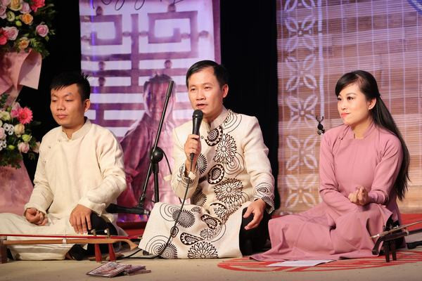 Nguyễn Quang Long và album xẩm “Trách ông Nguyệt lão”