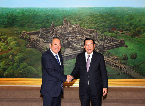 Phó Thủ tướng Thường trực Trương Hòa Bình hội kiến các nhà lãnh đạo Campuchia