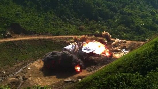 Hàn Quốc tung video mô phỏng tấn công giả định phá hủy mục tiêu