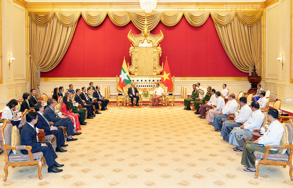 Thủ tướng Nguyễn Xuân Phúc hội kiến, hội đàm với các nhà lãnh đạo Myanmar