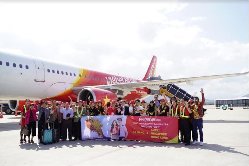 Vietjet khai trương loạt 3 đường bay mới tới thành phố đáng sống nhất Việt Nam