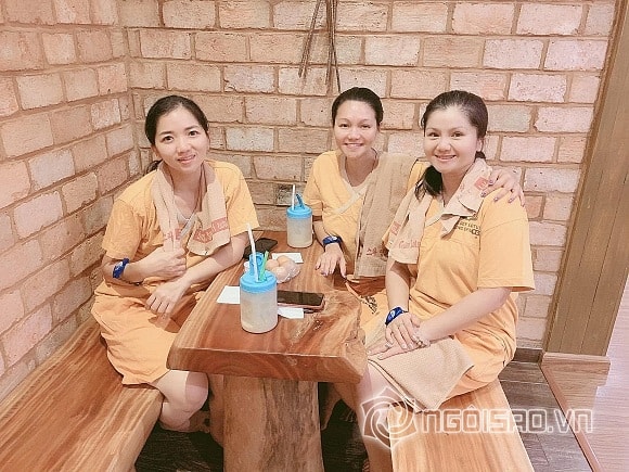 nsut-ngoc-huyen-khoe-mat-moc-ben-nsut-tu-suong-lan-dau-tiet-lo-moi-tham-tinh-cua-chi-ba-lon-va-chi-ba-nho-870158-ngoisao.vn-w580-h435 24