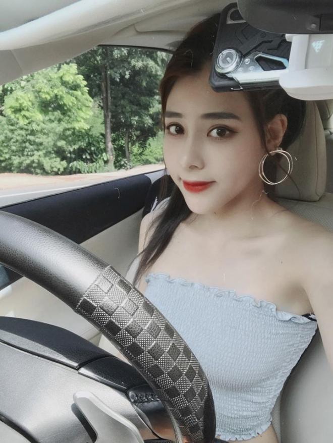 bạn gái tin đồn Trần Nghĩa 4