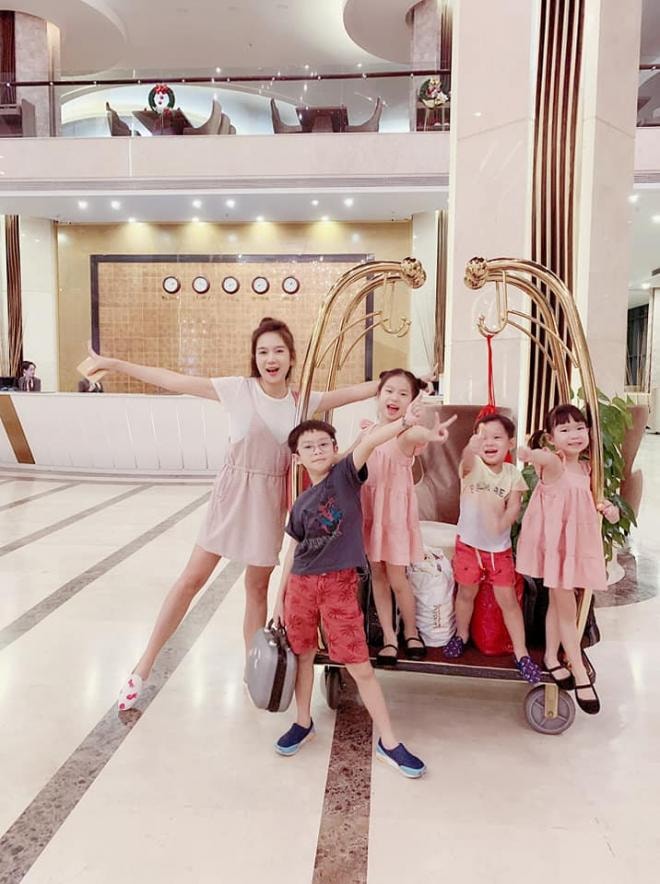 Vợ chồng Lý Hải - Minh Hà tổ chức tiệc sinh nhật 5 tuổi cho con gái Sunny 6
