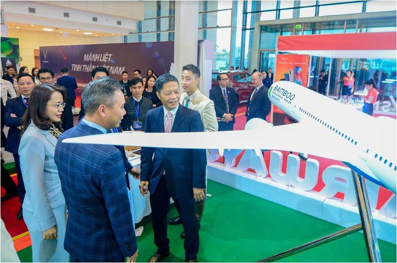  Thủ tướng chúc mừng Bamboo Airways đón máy bay thân rộng đầu tiên