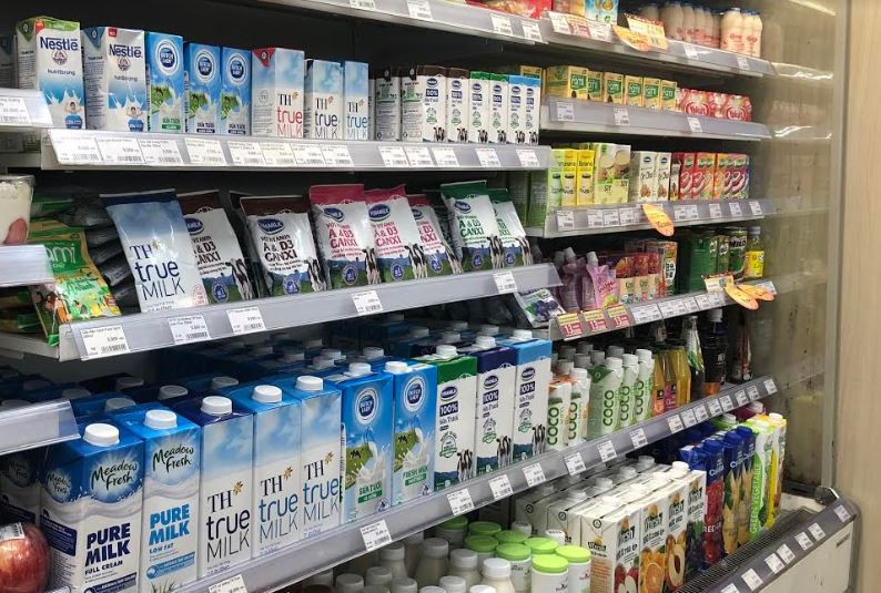Các chuyên gia dinh dưỡng nói gì về bổ sung vi chất cho sữa học đường?