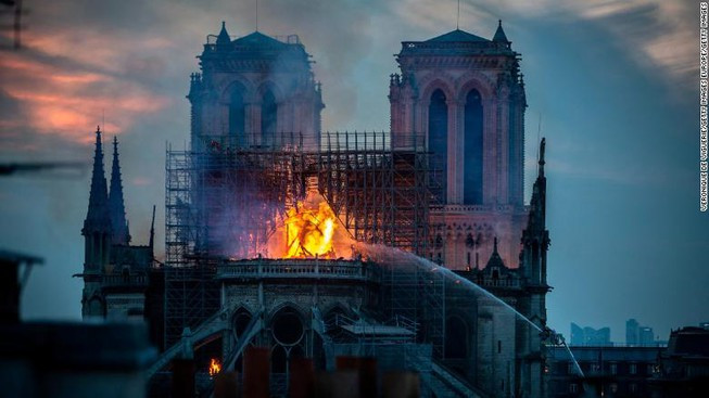 Tin vắn thế giới ngày 24/12: Nhà thờ Đ​ức Bà Paris không tổ chức lễ Giáng sinh
