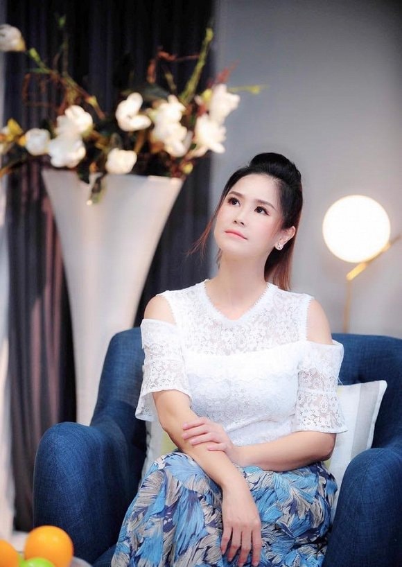 cuoc-song-cua-tinh-cu-le-cong-tuan-anh-dao-van-anh-gio-ra-sao-4-ngoisao.vn-w580-h818 2