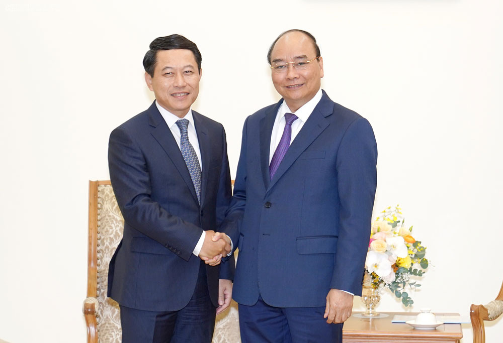 Thủ tướng gặp mặt đoàn đại biểu Hiệp hội Doanh nghiệp nhỏ và vừa; tiếp Bộ trưởng Ngoại giao Lào 