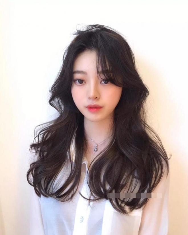 tóc xoăn dài đẹp 17