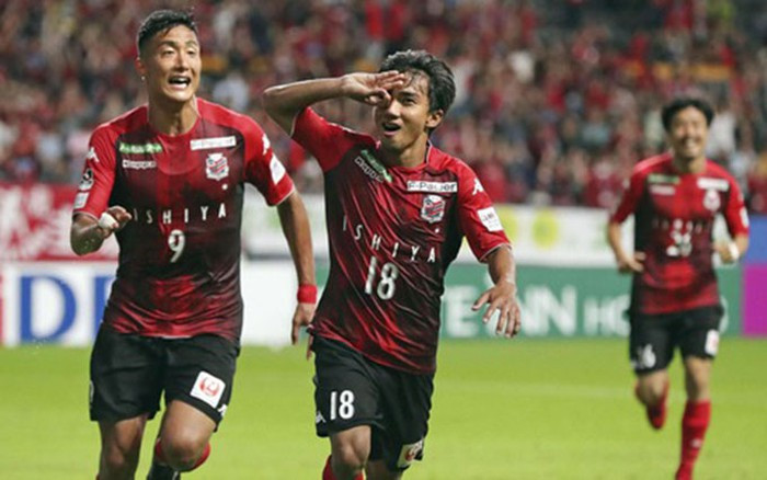 Consadole Sapporo – đội bóng cũ của Lê Công Vinh bất ngờ tuyển phiên dịch cho cầu thủ Việt Nam