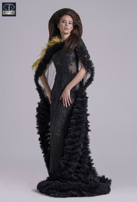 Hoa hậu Hoàn vũ Catriona Gray quyền lực trong thiết kế của Tuyết Lê