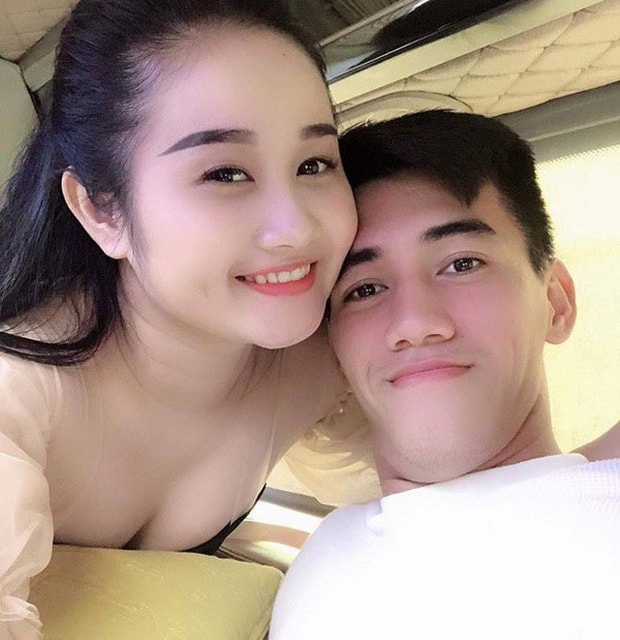 bạn gái cũ Tiến Linh 3