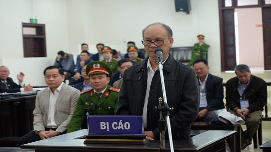 Vụ bán “đất vàng” ở Đà Nẵng: Nguyên Chủ tịch Văn Hữu Chiến bàng hoàng vì bị đề nghị mức án nặng
