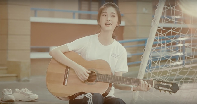 Juky San là nàng thơ mới của nhạc sĩ Đức Trí?