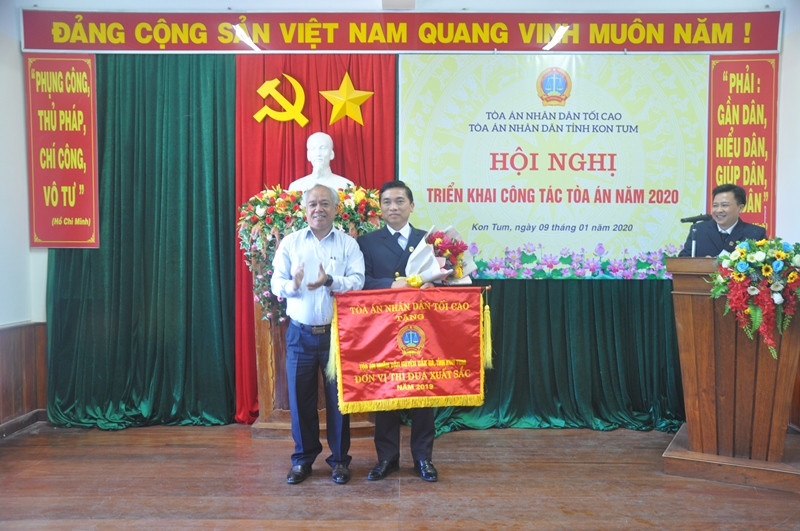 TAND hai cấp tỉnh Kon Tum và Gia Lai triển khai công tác năm 2020
