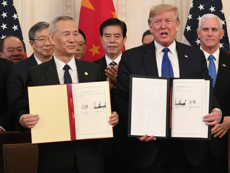 Mỹ và Trung Quốc ký kết thỏa thuận thương mại giai đoạn một