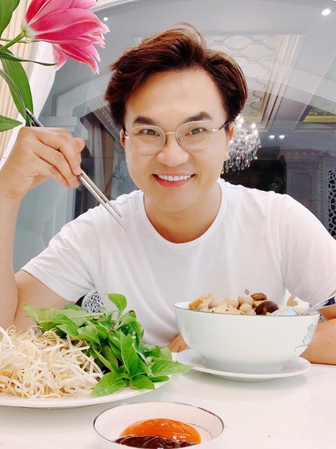 MC Đại Nghĩa ăn chay 0