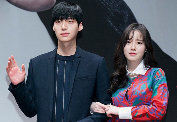 Sau biến cố hôn nhân, Ahn Jae Hyun tăng cân vùn vụt khiến netizen khó lòng nhận ra 0