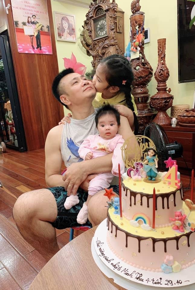 cơ ngơi của nghệ sĩ đóng Táo Quân  10