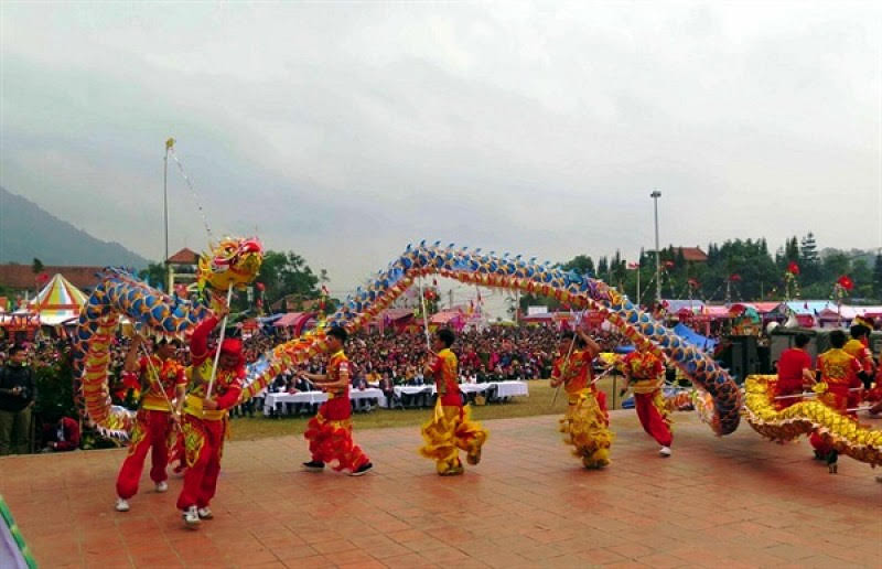 Thái Nguyên: Tưng bừng ngày hội xuống đồng và Lễ hội lồng tồng của dân tộc Tày