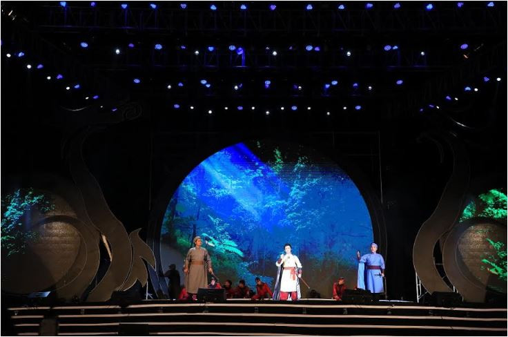 Khai hội xuân Núi Bà Đen - hàng trăm ngàn lượt khách đổ về Tây Ninh