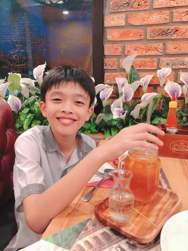 cựu người mẫu Hoàng Hoa 1
